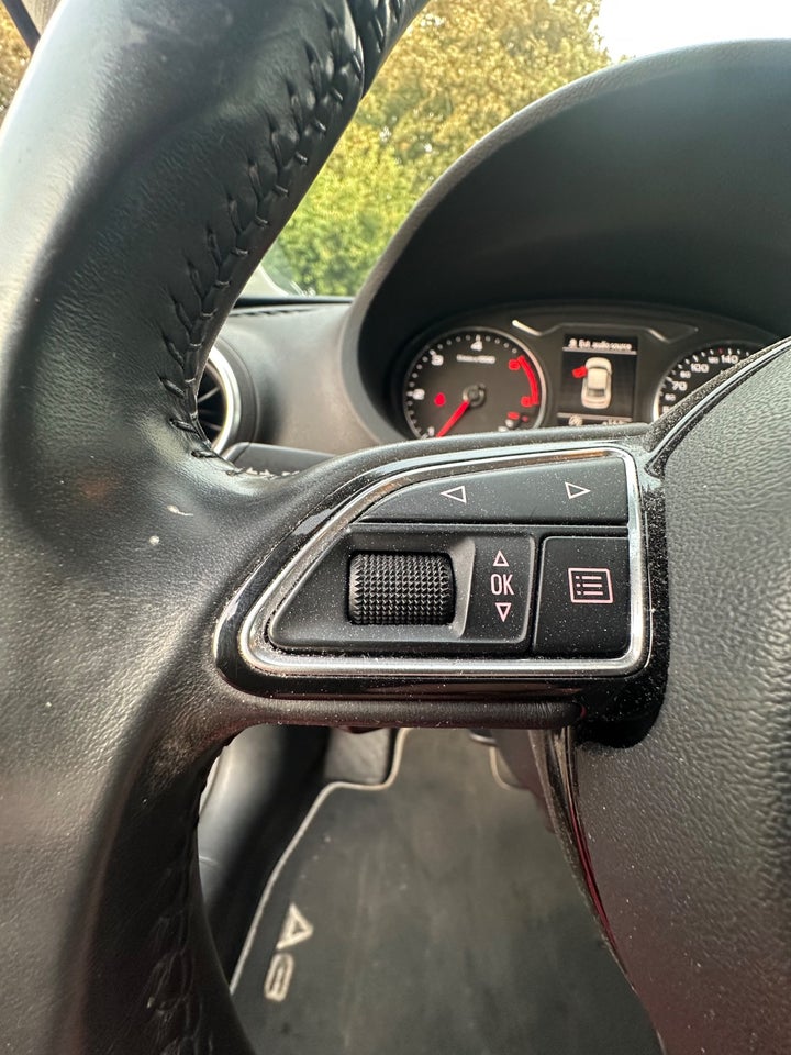 Audi A3 1,6 TDi 110 Ambition 4d
