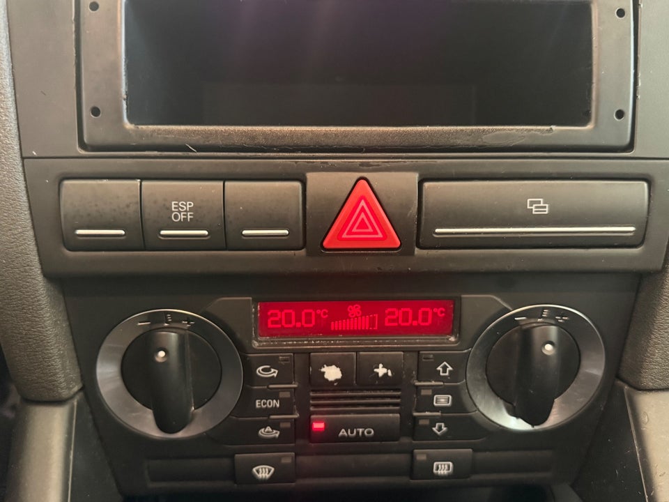 Audi A3 1,6 Ambition Sportback 5d