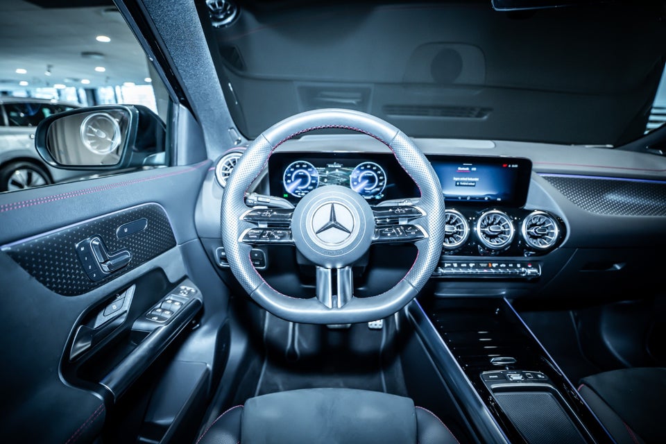 Mercedes EQA250+ AMG Premium 5d