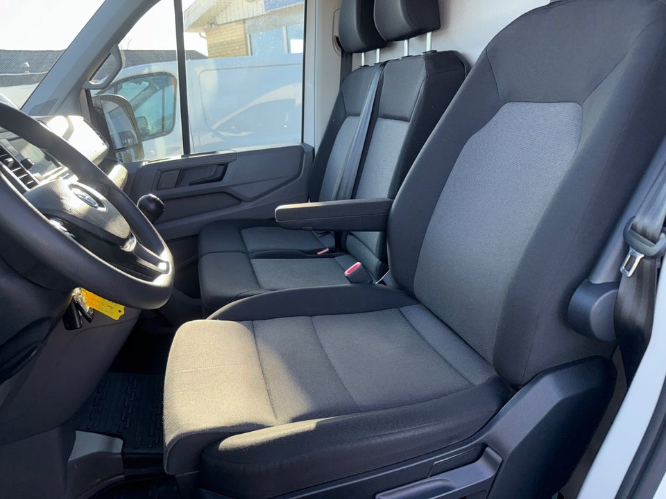 VW Crafter 35 2,0 TDi 177 Kassevogn L3H3 RWD