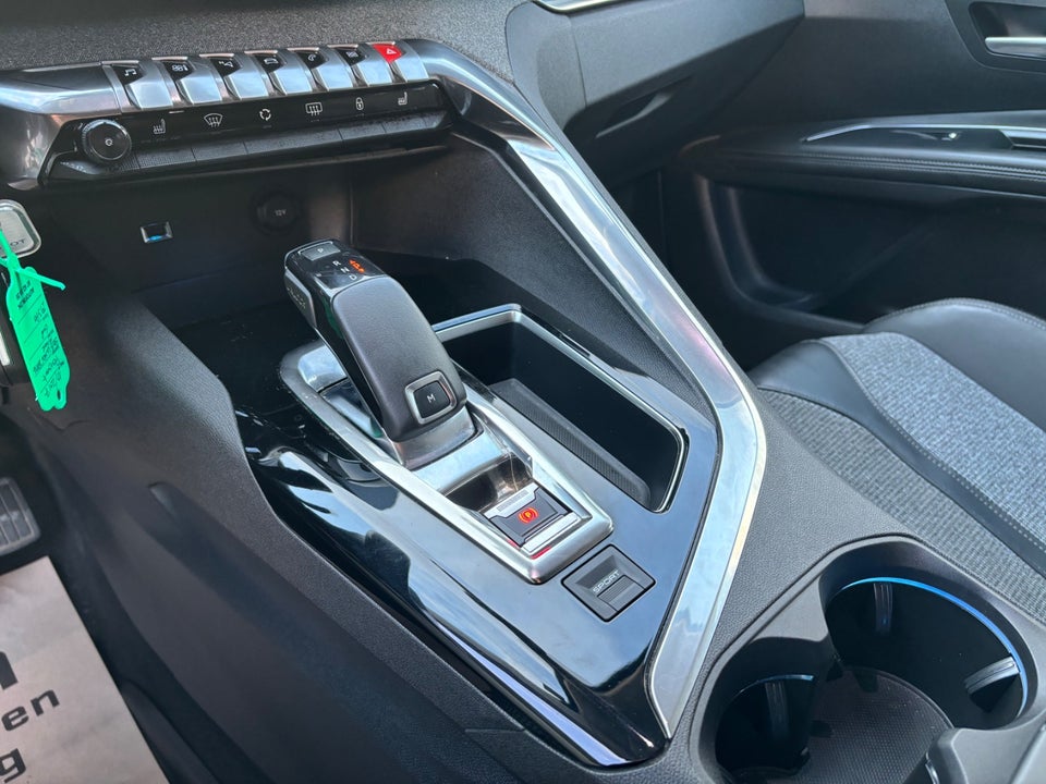 Peugeot 5008 1,6 BlueHDi 120 Allure 7prs 5d