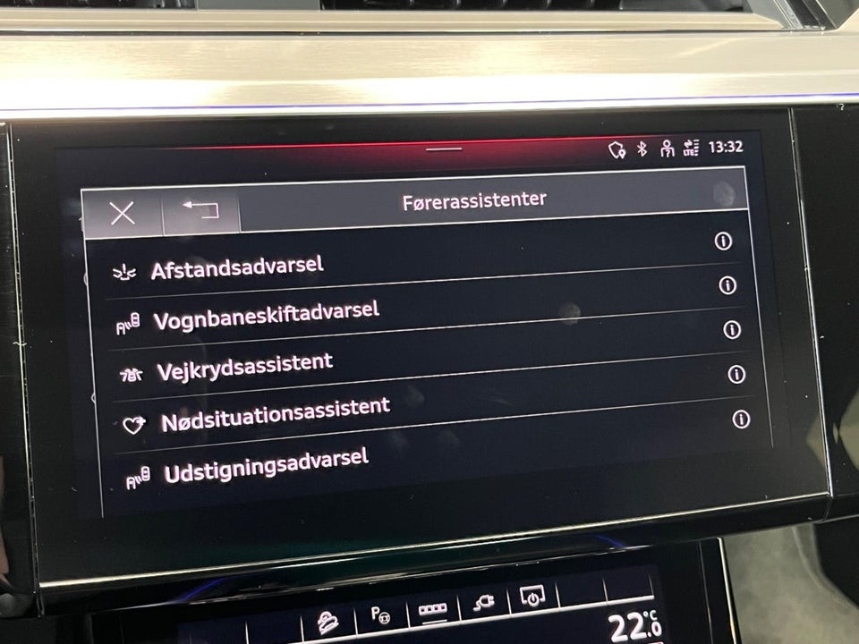 Audi Q8 e-tron 55 S-line quattro 5d