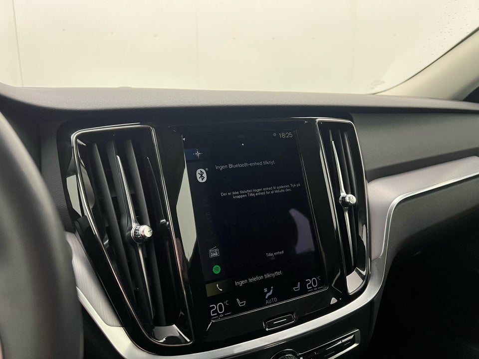 Volvo V60 2,0 T6 ReCharge Inscription aut. AWD 5d