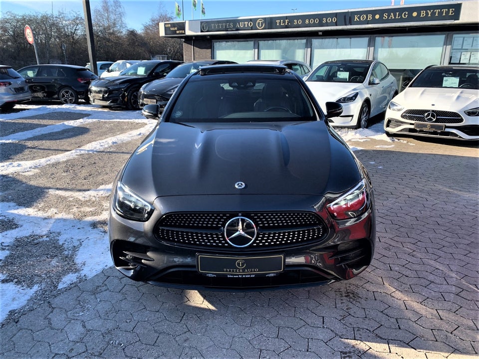 Mercedes E300 e 2,0 AMG Line aut. 4d