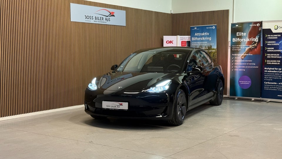 Tesla Model 3 Standard Range+ RWD 4d