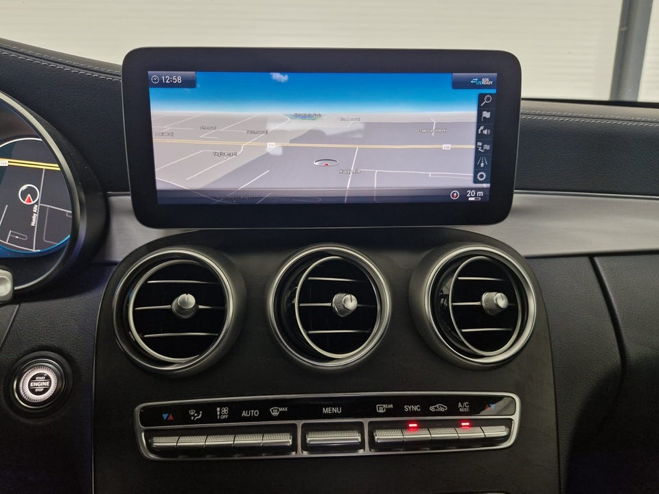 Mercedes C300 2,0 AMG Line Night Edition stc. aut. 5d