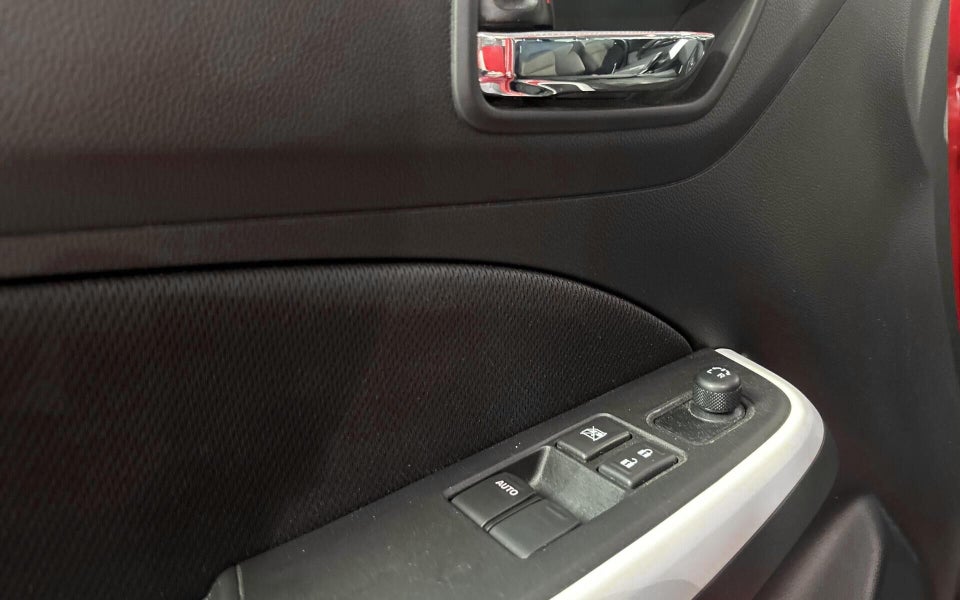 Suzuki Swift 1,2 mHybrid Action 5d