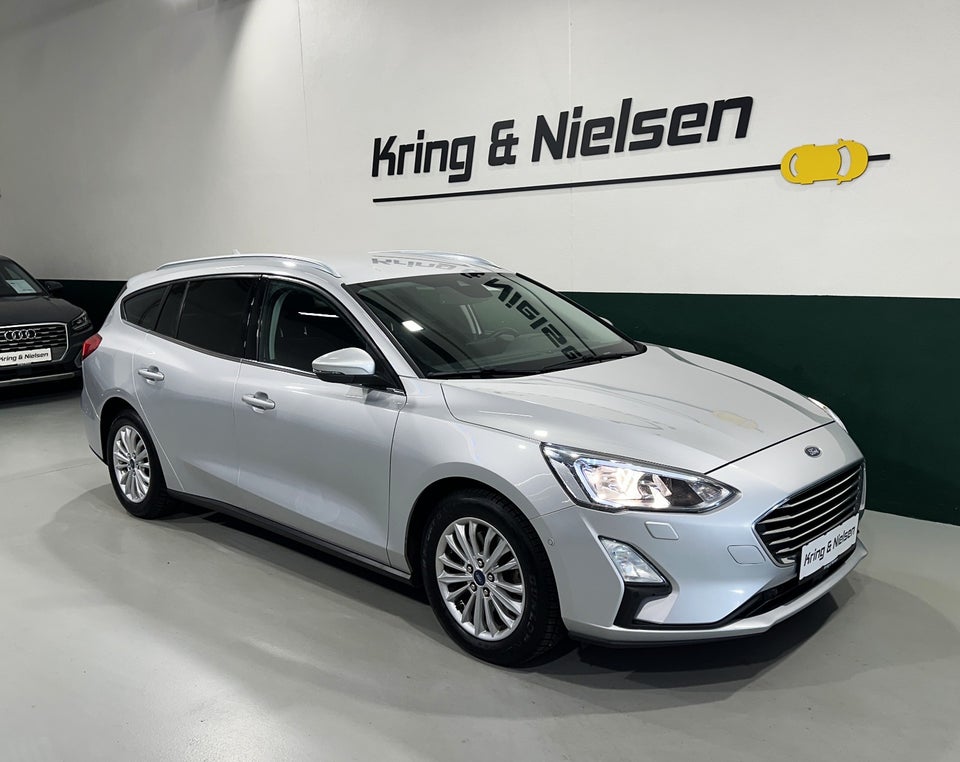 Ford Focus 1,0 EcoBoost Titanium Business stc. 5d