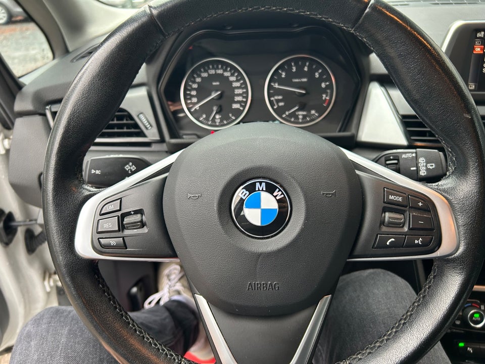 BMW 218i 1,5 Active Tourer Advantage aut. 5d