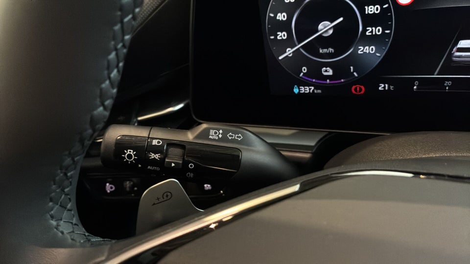 Kia Niro 64 EV Access 5d