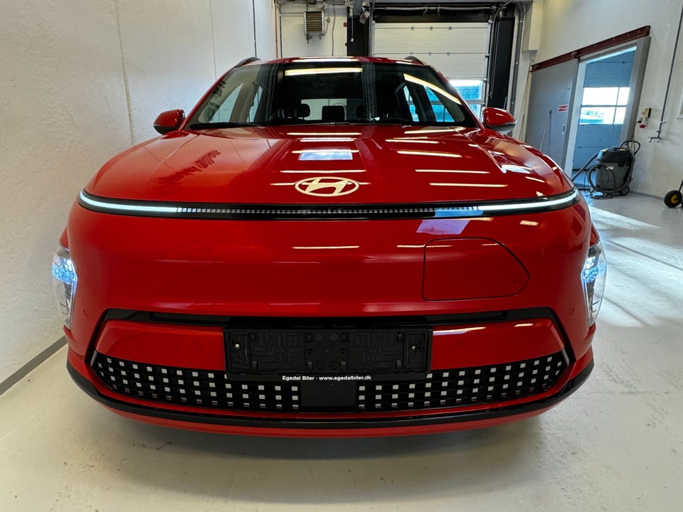 Hyundai Kona 65 EV Essential 5d