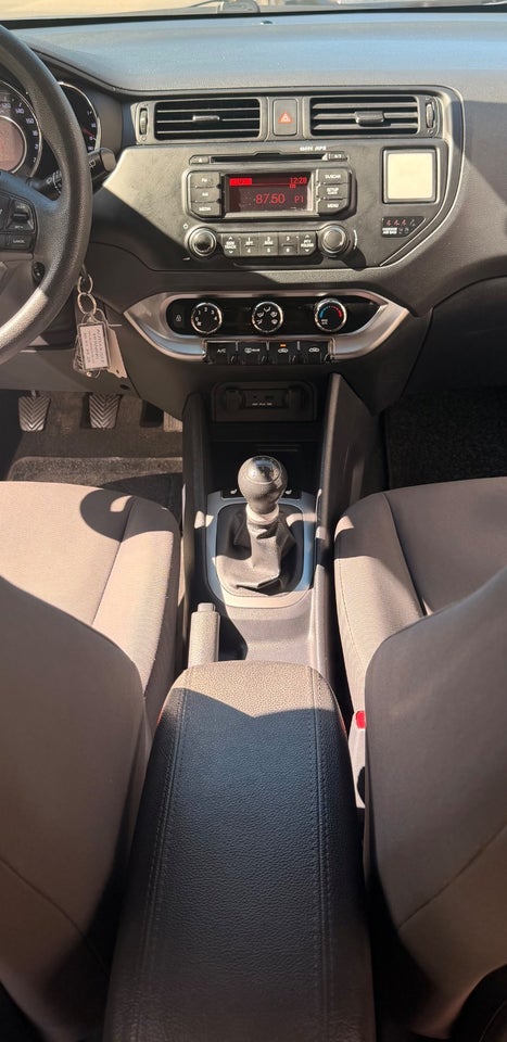 Kia Rio 1,2 CVVT Exclusive 5d