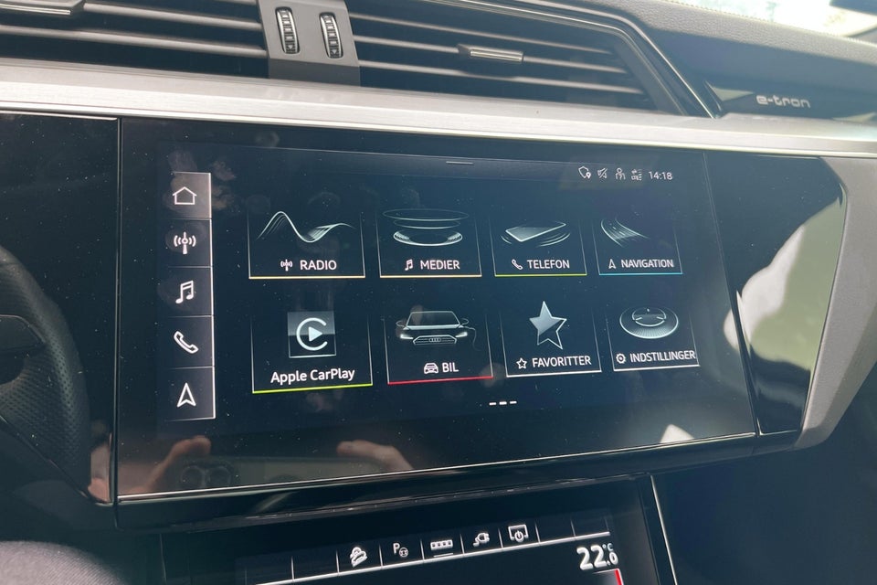 Audi Q8 e-tron 55 S-line quattro 5d