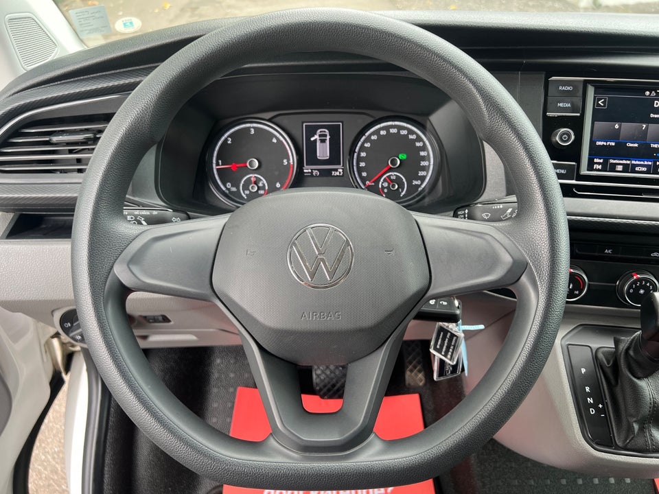 VW Transporter 2,0 TDi 150 Kassevogn DSG kort
