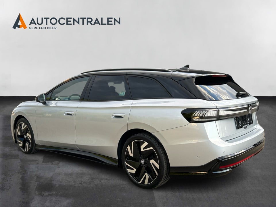 VW ID.7 86 Style S Tourer 5d
