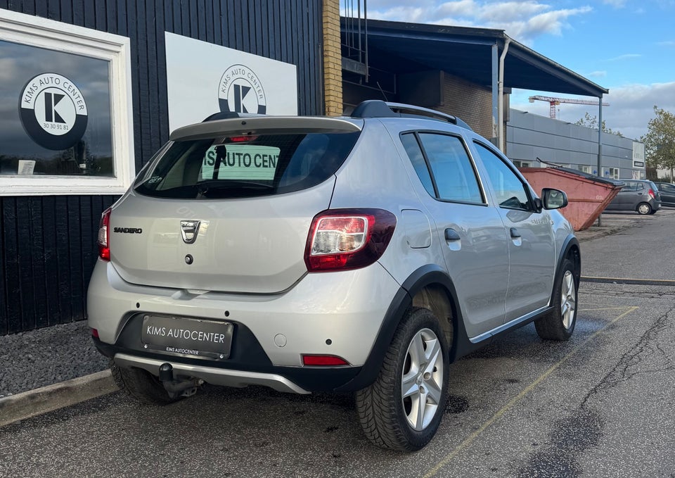 Dacia Sandero Stepway 0,9 TCe 90 Prestige Easy-R 5d