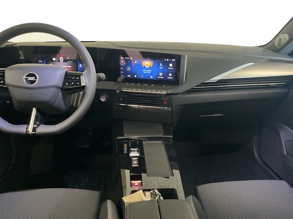 Opel Astra-e 54 Elegance Sports Tourer 5d