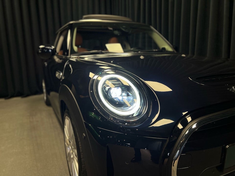 MINI Cooper SE Yours Trim 3d