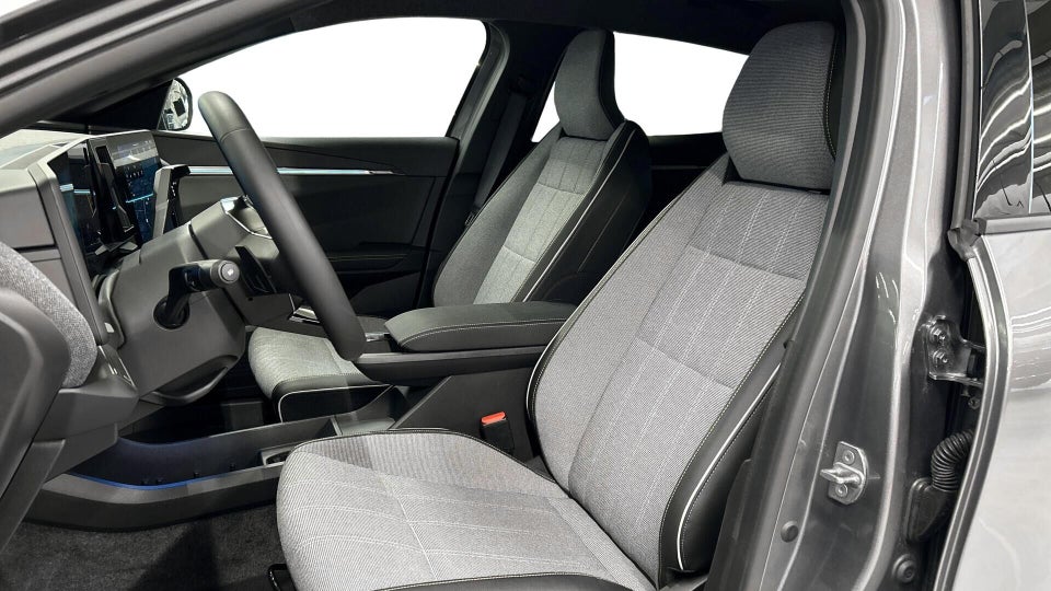 Renault Megane E-Tech 60 Techno+ 5d