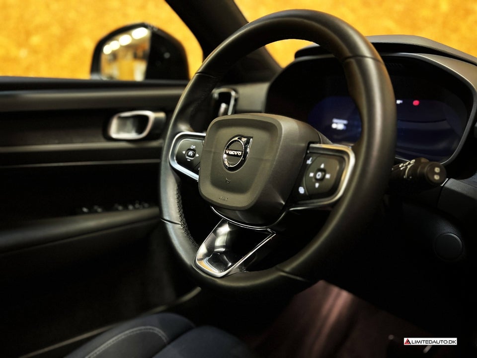 Volvo XC40 P6 ReCharge Plus 5d