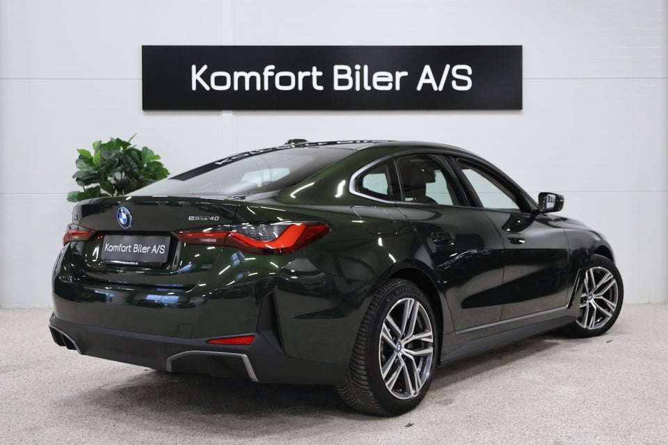 BMW i4 eDrive40 Charged 5d