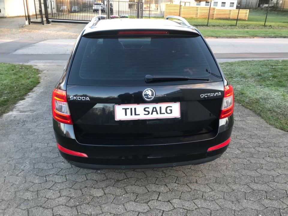 Skoda Octavia 1,4 TSi 140 Elegance Combi 5d