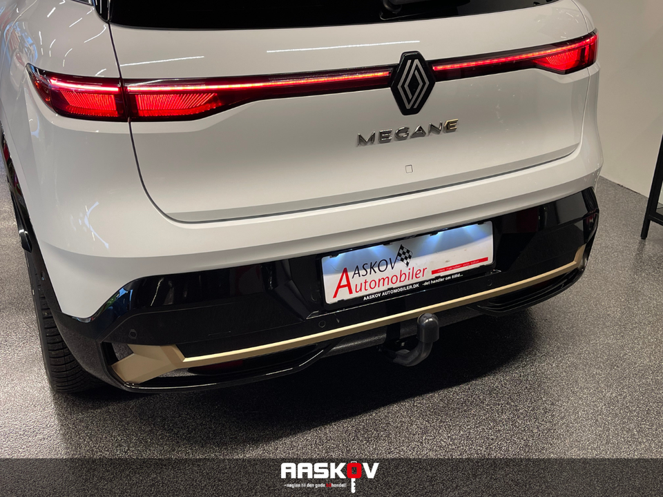 Renault Megane E-Tech 60 Iconic 5d