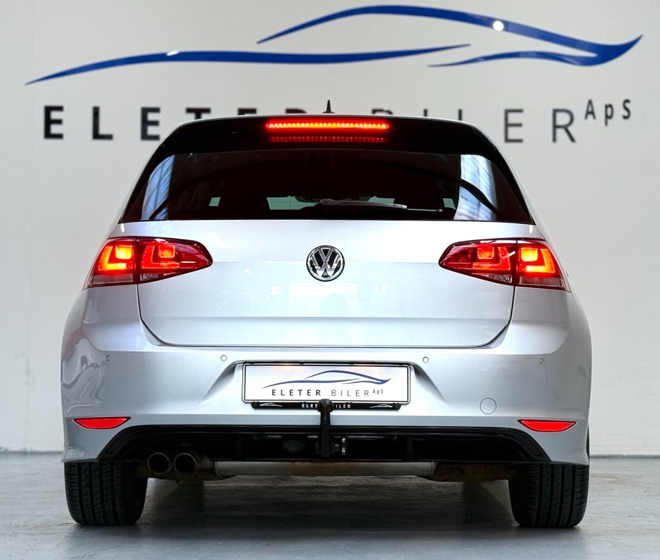 VW Golf VII 1,4 TSi 150 R-line BMT 5d