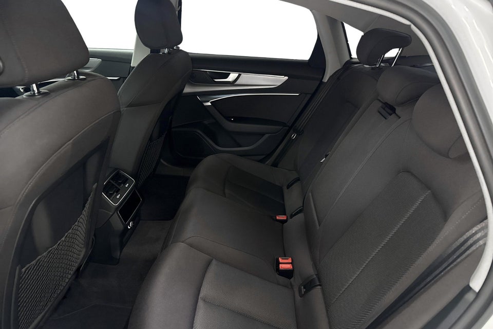 Audi A6 50 TFSi e Sport quattro S-tr. 4d