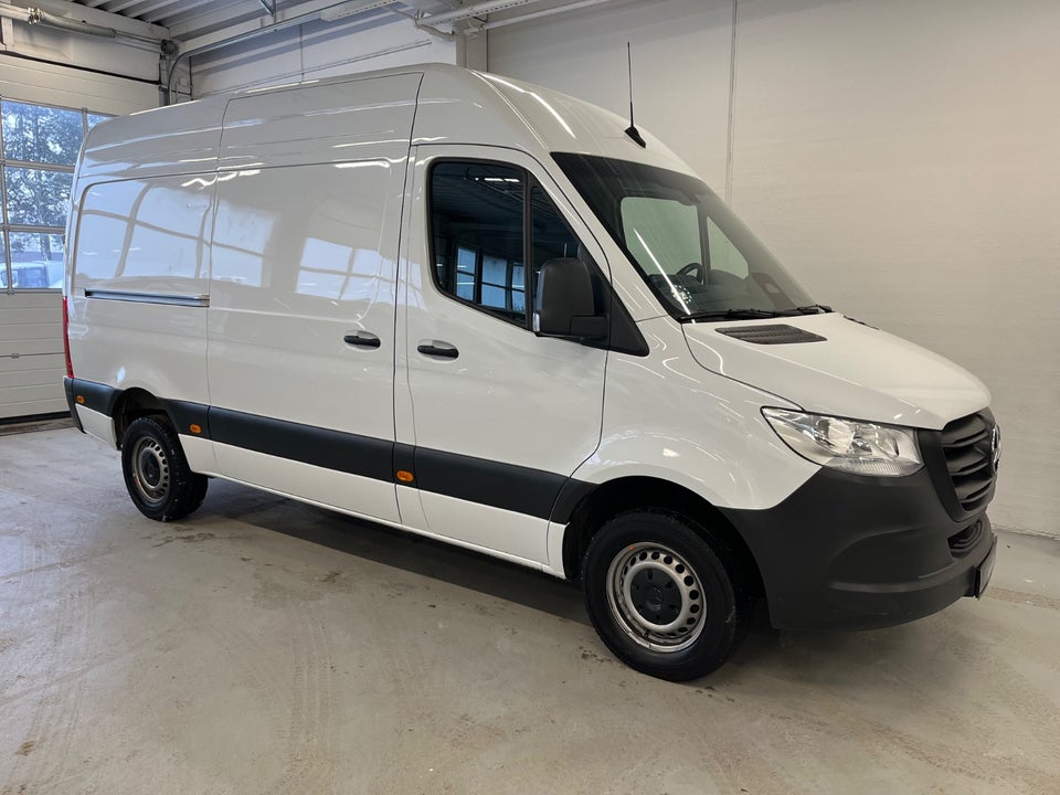 Mercedes Sprinter 317 2,0 CDi A2 Kassevogn aut. RWD