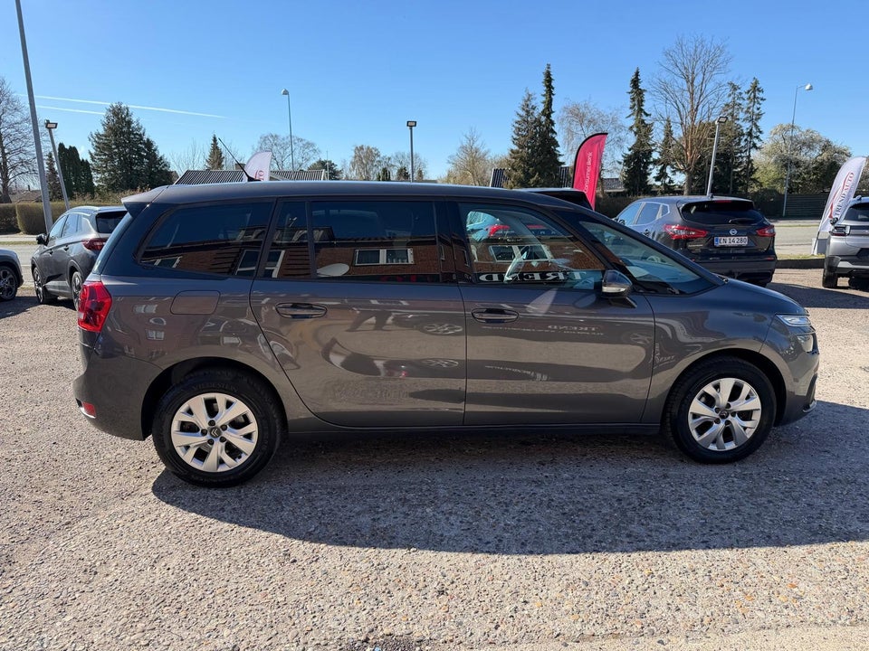 Citroën Grand C4 Picasso 1,2 PureTech 130 Iconic 7prs 5d