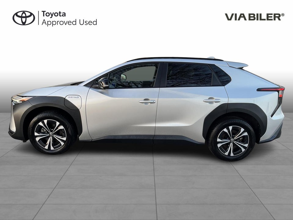 Toyota bZ4X Active 5d