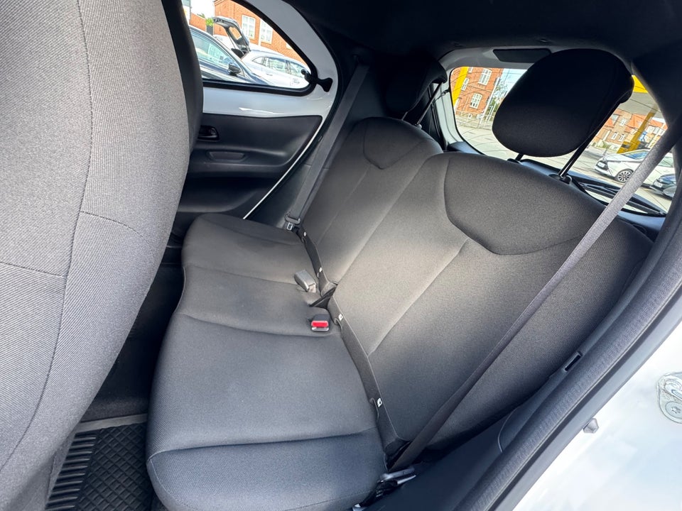 Toyota Aygo X 1,0 Active 5d