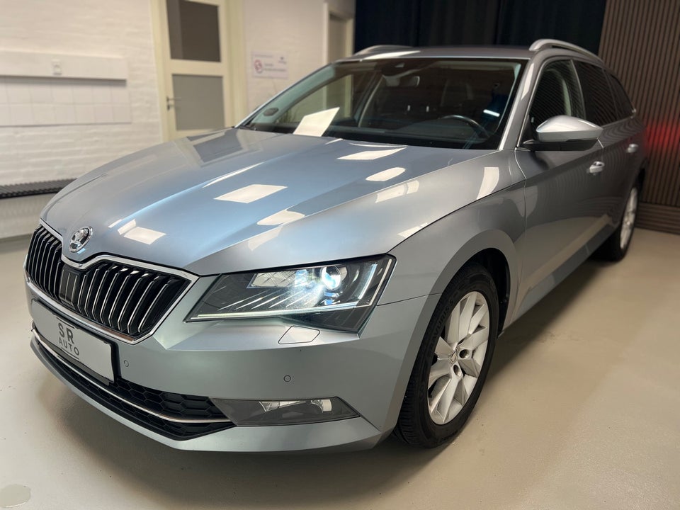 Skoda Superb 1,4 TSi 150 Style Combi DSG 5d