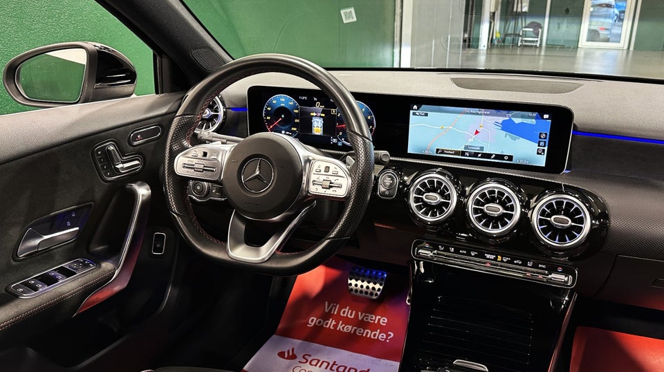 Mercedes A200 1,3 AMG Line aut. 4d