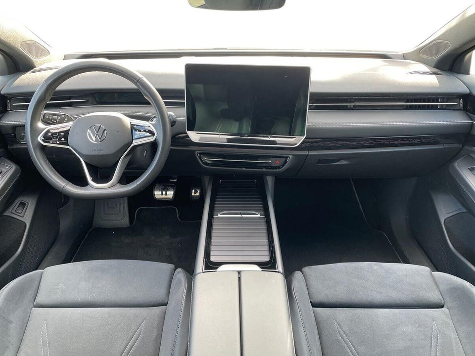 VW ID.7 77 Style+ Tourer 5d