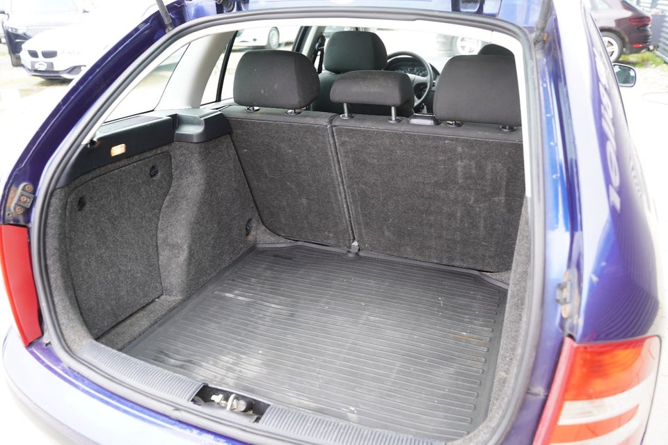 Skoda Fabia 1,4 16V 80 Ambiente Combi 5d