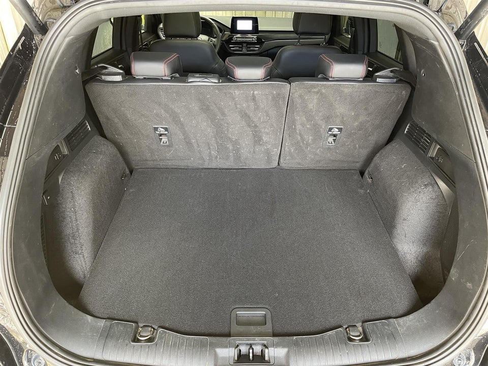 Ford Kuga 2,5 PHEV ST-Line X CVT 5d