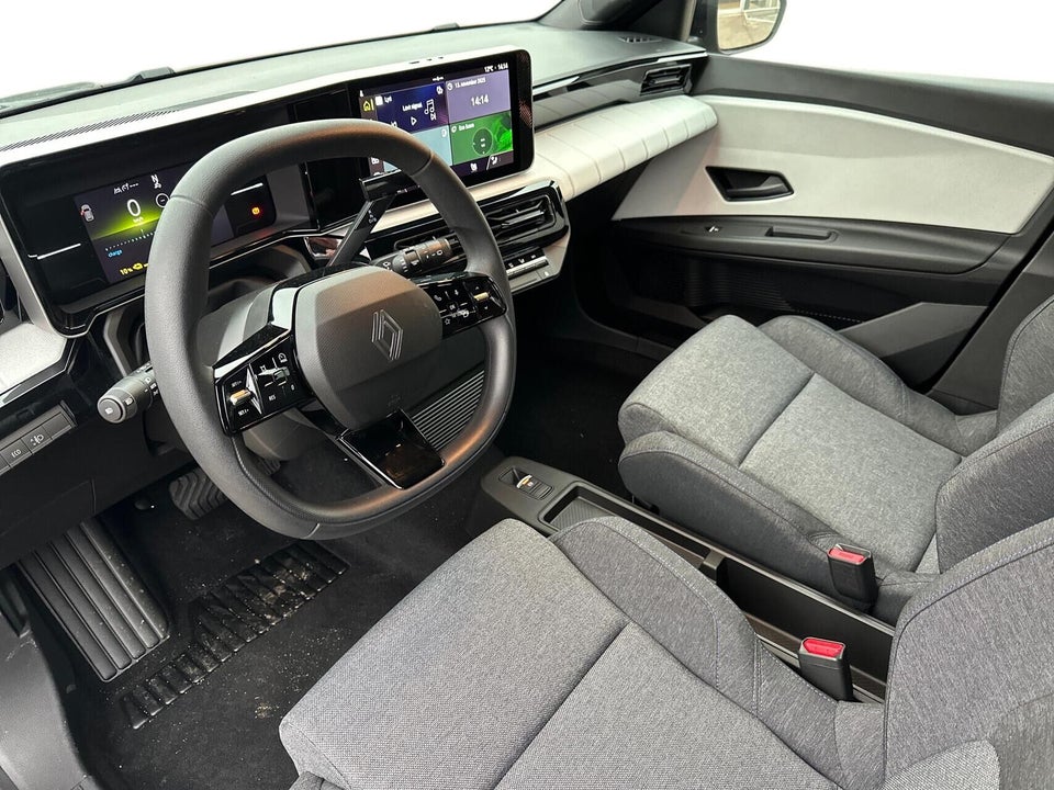 Renault 5 E-Tech 40 Evolution 5d