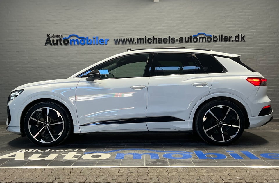 Audi Q4 e-tron 40 S-line 5d