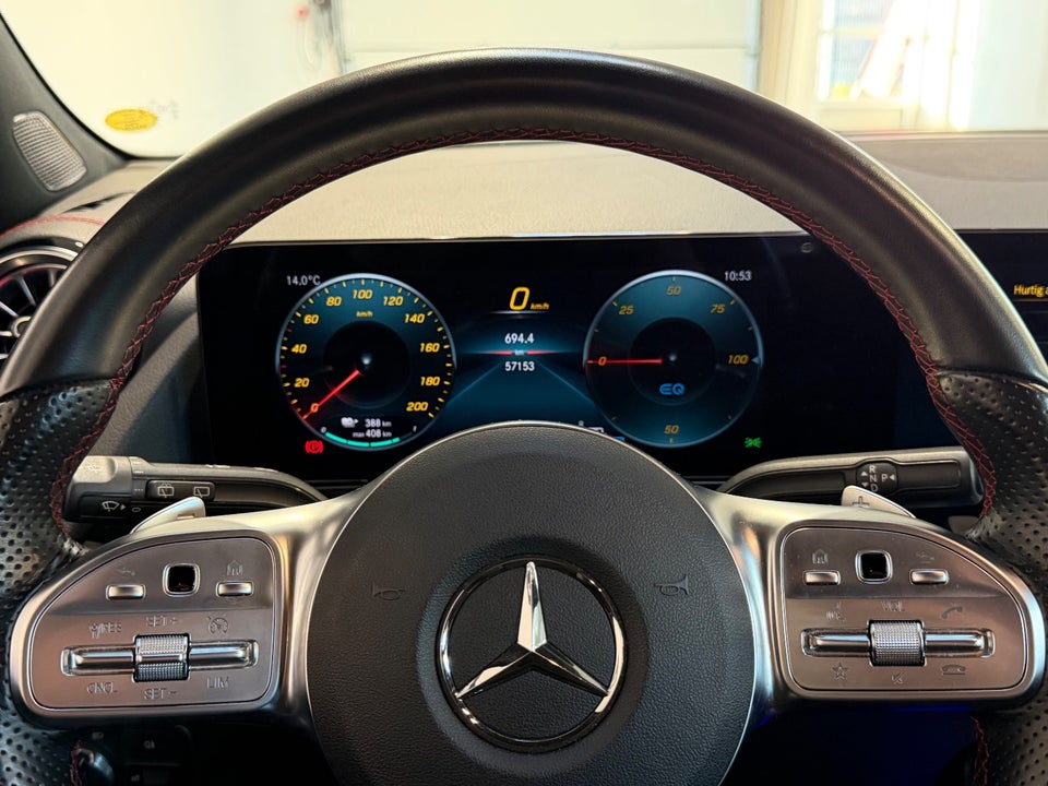 Mercedes EQA250 AMG Line 5d