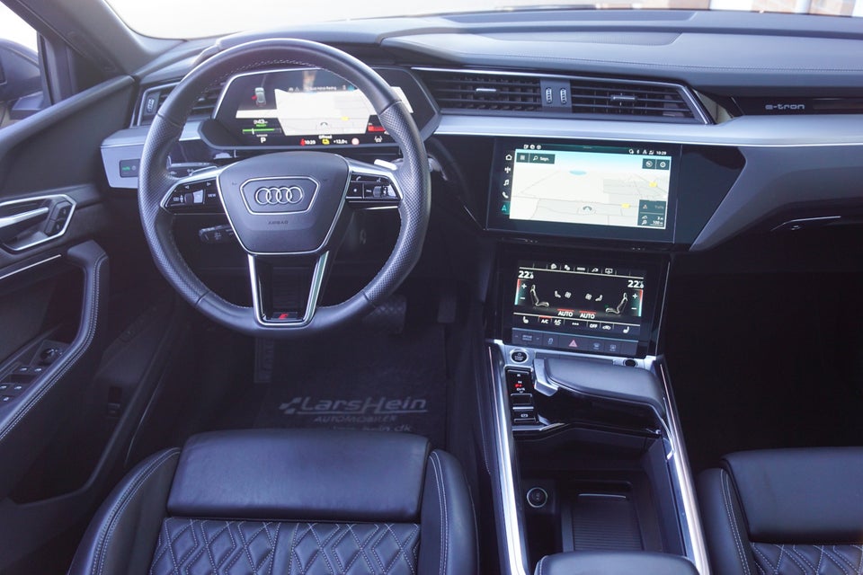 Audi e-tron 55 S-line Sportback quattro 5d