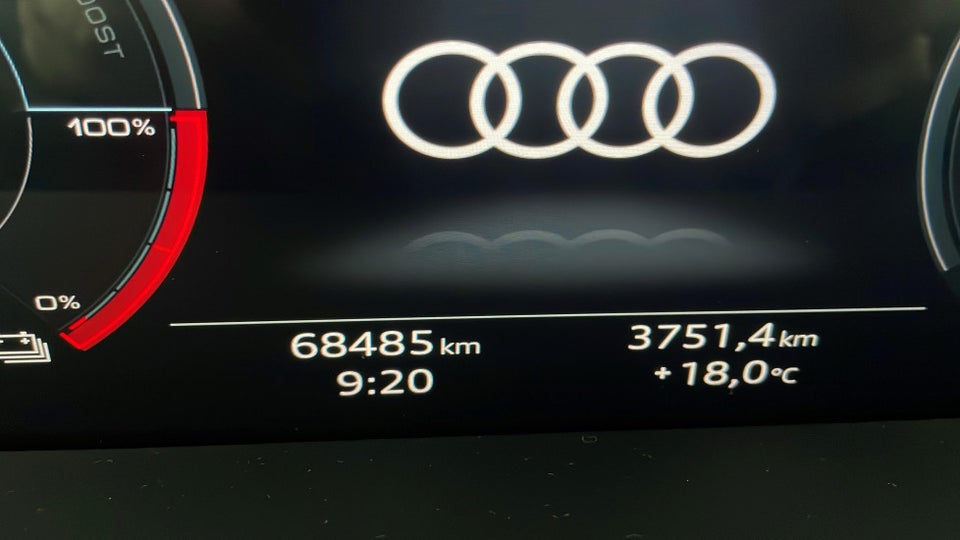 Audi e-tron 55 S-line quattro 5d