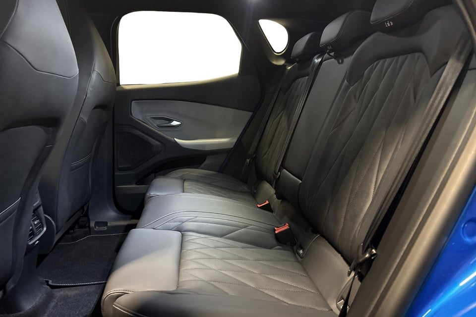 Ford Capri 79 Premium Extended Range AWD 5d