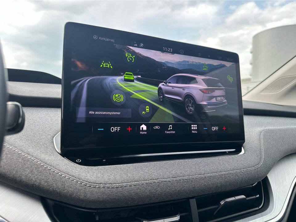 Skoda Enyaq 80 iV Loft 5d