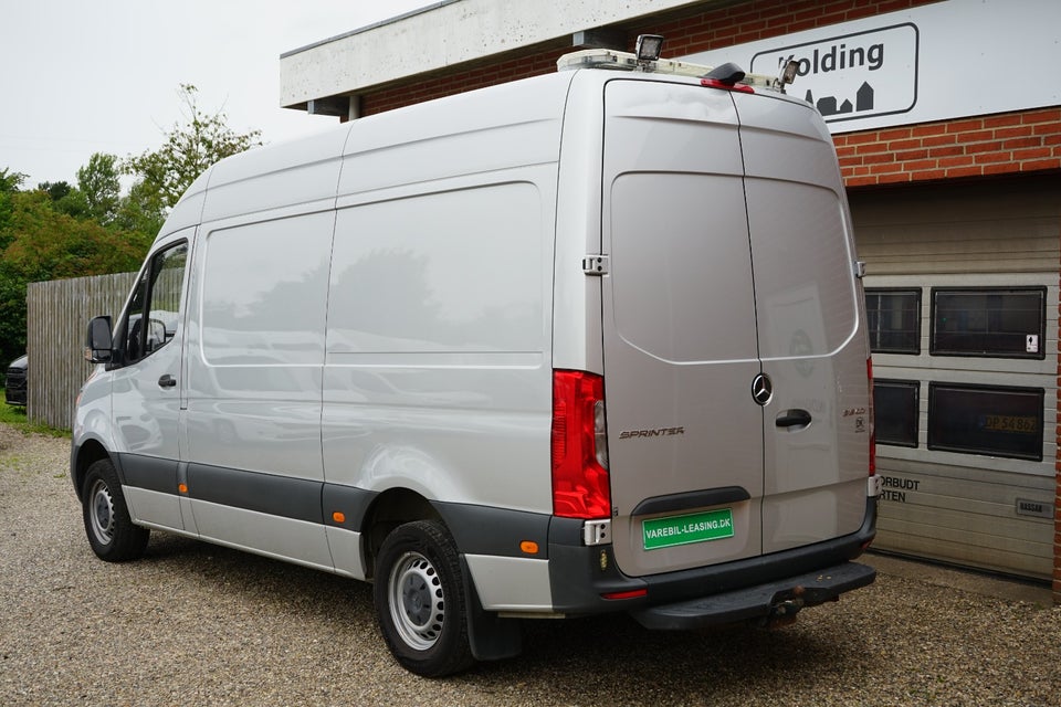 Mercedes Sprinter 316 2,2 CDi A2 Kassevogn aut. RWD
