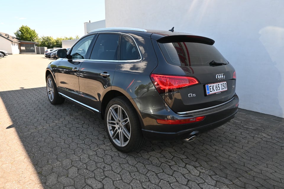 Audi Q5 3,0 TDi 245 quattro S-tr. 5d