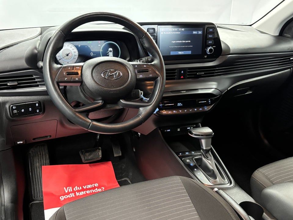 Hyundai i20 1,0 T-GDi Essential DCT 5d