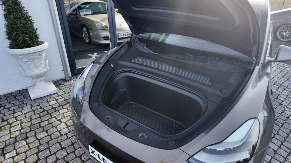 Tesla Model Y Performance AWD 5d