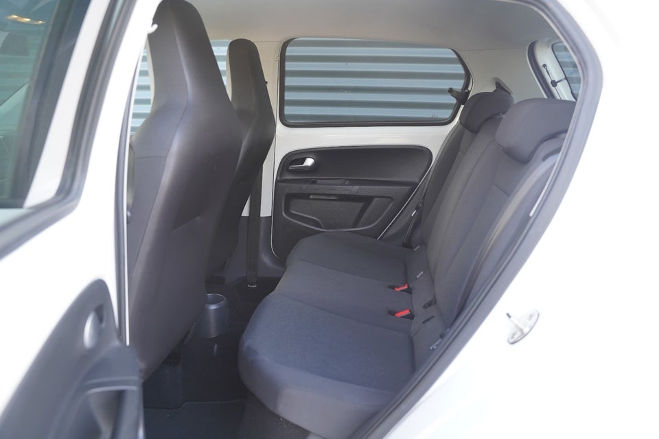 VW Up! 1,0 MPi 60 Move Up! BMT 5d